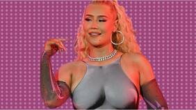 “¡Puro fuego!”: Iggy Azalea volvió a romper Internet con sensual foto desde el baño