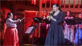 “Lo que me hizo aceptar la invitación fue venir con Viento Florido”: las increíbles mexicanas que la rompieron junto a Mon Laferte en Olmué