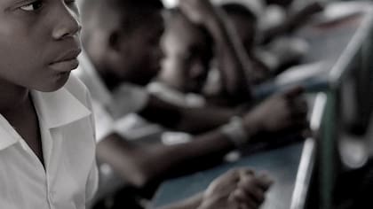 Tres estaban “encerrados”: Reportan hallazgo de otros 27 niños haitianos en Temuco y Romeral