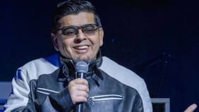 Mauricio Medina regresa a los escenarios con renovado show y advierte: responderá sin filtro a “palos” del Flaco