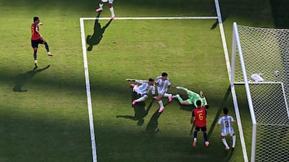 Del “por favor, que sea gol” a gritar el más importante de todos: la redención de Ferran Torres en España