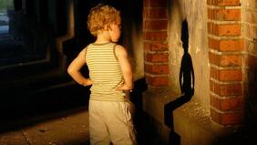 El enigma de los niños que recuerdan vidas pasadas: Las inquietantes historias de Ryan, Aija, James y Paulo.