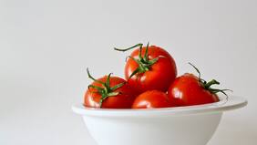 6 beneficios del tomate que tal vez no conocías