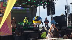 Fiu llegó al Kidzapalooza al ritmo de “Que Te Vaya Bien” de Santaferia: entregó una increíble noticia