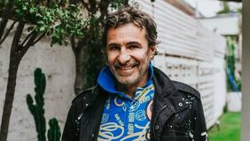 Fernando Larraín preocupó tras sufrir accidente en moto: compartió registro al interior de una ambulancia