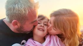 "Es un regalo de la vida... Frente a todo diagnóstico, él se aferró a la vida y nació y llegó. Lo amo con todo mi ser", expresa Carla Jara sobre su hijo