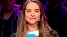 ¿Violeta Parra de la Nueva Ola? Trolleo a Connie Mengotti por insólito fail