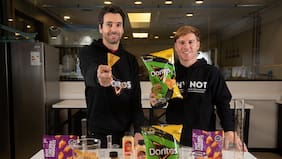 A chanchear: Llegan a Chile los doritos que saben a hamburguesa