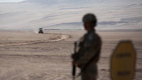 Drones y restricción de derechos: Perú toma drásticas medidas en frontera con Chile y declara Estado de Emergencia