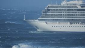 Crucero sufre falla en su motor y provoca evacuación de 1.300 personas