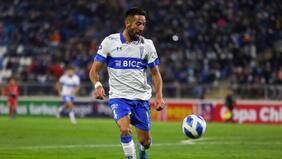 ¿Se queda? “Huaso” Isla reaparece vistiendo camiseta de club nacional y se disparan los rumores