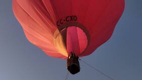 ¿Cómo es subirse a un globo aerostático? De Peñaflor a los cielos