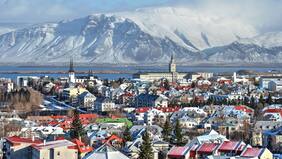 Viaja a Islandia mientras haces teletrabajo: ¿Cómo conseguir la visa de trabajo remoto?