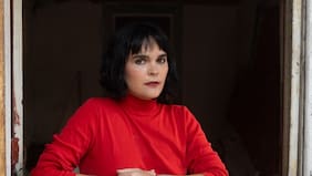 Camila Moreno vuelve con disco íntimo y grabado a la antigua: atravesar la oscuridad para crear