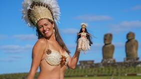 Barbie Kiara: La muñeca polinésica que se roba el corazón de los turistas en Rapa Nui