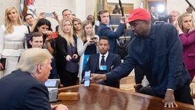 Super agente Kanye West revela clave de iPhone en reunión con Trump
