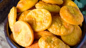Antojos de lluvia: Consejos para disfrutar de sopaipillas y cazuelas con responsabilidad