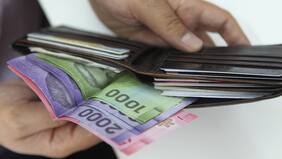 Humo blanco: impuesto al 10% va a sueldos sobre 1,5 palos