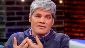 "Lo empiezan a increpar, a patear las puertas del auto...": Juan Cristóbal Guarello sufre encerrona a mano armada y le roban el auto