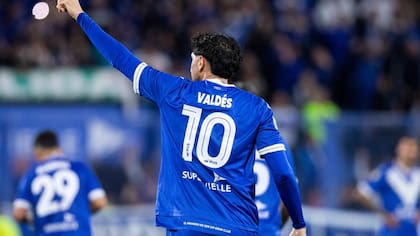 El tremendo sacrificio económico que tendría que hacer Dego Valdés para llegar a Colo Colo