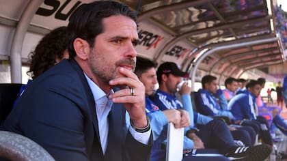 “¿Cómo es tan gil?... Pura pinta Gago”: histórico de la “U” estalla tras nueva derrota ante Cobresal