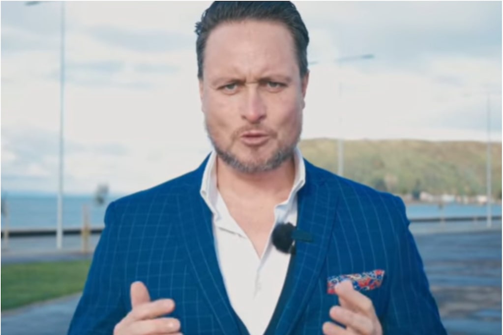 Rodrigo Wainraihgt anuncia que va de candidato a alcalde en Puerto