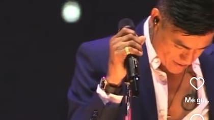 Américo se quebró en regreso a los escenarios: “Pido respeto por Yamila”, “esperaba que no se acabara de esta forma”