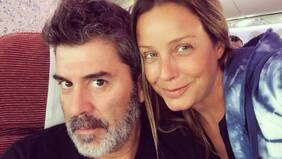 "Llega y ve entre el queso derretido, la salsa de tomate, creyó que me había muerto...", "Pollo" Valdivia recuerda accidente que oficializó su relación con Claudia Conserva