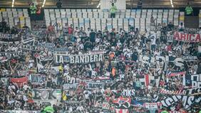 Grupo de hinchas de Colo Colo fueron detenidos por hurto en aeropuerto de Río de Janeiro