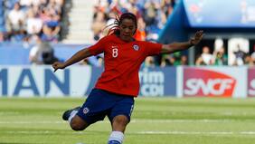 “Club machista y nefasto”: seleccionadas de la Roja lanzan dura crítica a la UC tras campeonato