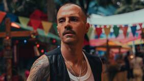 Mike Bahía y el gran éxito de “Buscándote”, banda sonora de “Papá a la deriva”: “Me abrió las puertas en Chile”