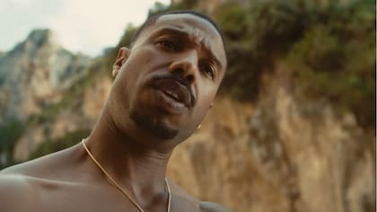 Michael B. Jordan reinventa The Thomas Crown Affair con un thriller más oscuro y cargado de acción