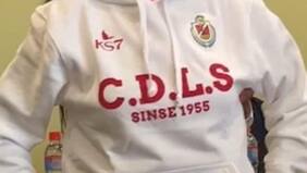 “Algún profe de ingles que le haga una asesoría”: Lapidan horror ortográfico en polerones de Deportes La Serena