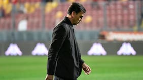 Con el “Torta” no basta: Gustavo Quinteros golpea la mesa y exige más refuerzos para Colo Colo