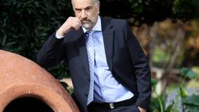 “Es capaz de matar a cualquiera…”: Pancho Reyes revela detalles de su lado más oscuro tras brutal escena en Secretos de familia