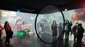 Centro Cultural La Moneda conmemora 20 años con instalación hecha con IA