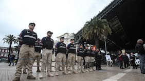 Contraloría ordena sumarios tras detectar fallas en seguridad de Estación Central y Padre Hurtado