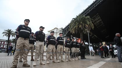 Contraloría ordena sumarios tras detectar fallas en seguridad de Estación Central y Padre Hurtado