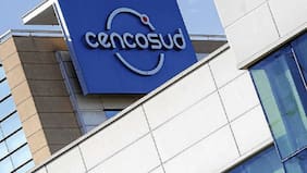 Cencosud confirmó la venta de una de sus marcas de supermercados: se deshizo de más de 50 locales