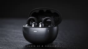 Audífonos con IA que traducen en tiempo real: así son los nuevos Nubia LiveFlip de ZTE