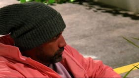 Felipe Contreras confesó a compañera sentir cosas por ella en “Vecinos al límite”: actor tiene pareja fuera del encierro