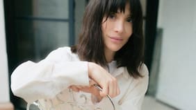 Daniela Ramírez deslumbró con atrevido bikinazo playero: el comentario que se repitió entre sus fans