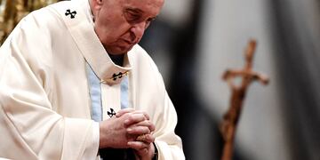 Revelan primeras fotografías de Papa Francisco tras su operación