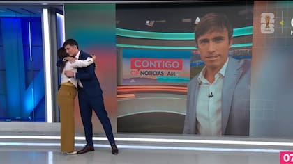 Así fue la emotiva despedida de Roberto Cox de Chilevisión Noticias AM: “Feliz por esta oportunidad”