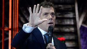 "¿Es broma? ¿Me estás..?": Alvaro Escobar se enteró por la prensa de que fue despedido de TVN