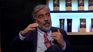 Tuiteros reflotan antiguos mensajes del nuevo director del Diario Oficial tras cuestionamiento a Matamala