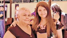 "No somos nanas", un homenaje puertas adentro