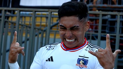 Aseguran que Jordhy Thompson vuelve al fútbol chileno, pero no a Colo Colo