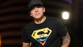 “Los ojos del mundo están en Chile”: rapero Gerardo regresa al país en busca de talento y prepara trabajo junto a Nickoog