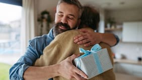 ¿Estamos celebrando mal el Día del Padre? La curiosa razón por la que en Chile lo festejamos en una fecha distinta
